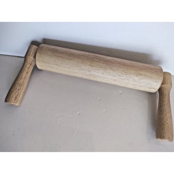 Angled 90 degree Wooden Handles Hardwood Rolling Pin 11 1/2" x 9" roll surface - Picture 4 of 8